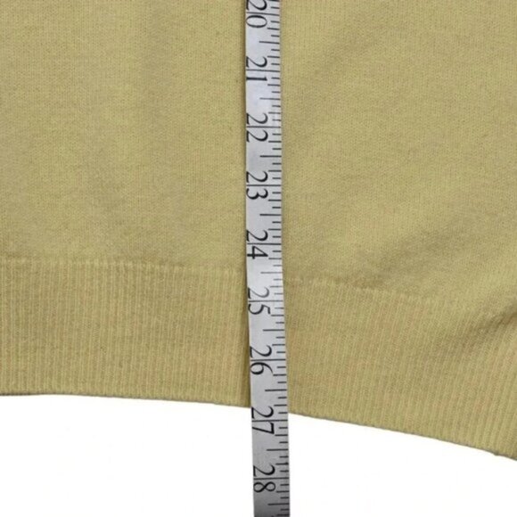 VIntage St. Bernard 100%  Lambswool Yellow Sweater Long Sleeve Size Large - Picture 14 of 14
